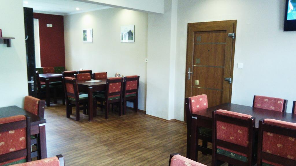 Hotel Penzion Marion à Decin Extérieur photo
